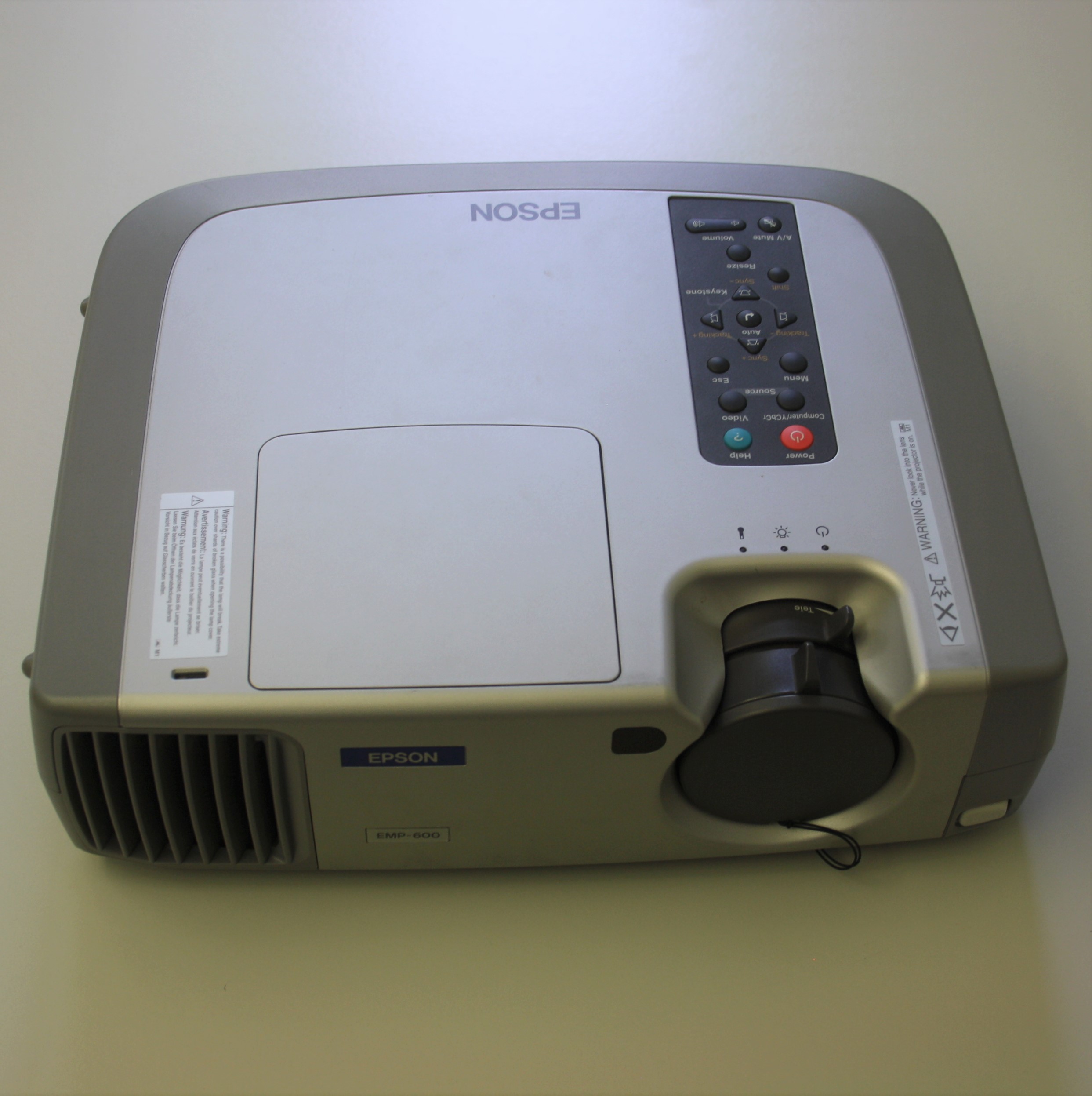 Beamer Epson ©Medienzentrum Hochsauerlandkreis "Epson EMP-600"